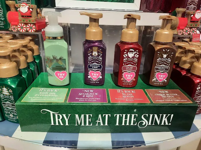 Bath & Body Works 9
