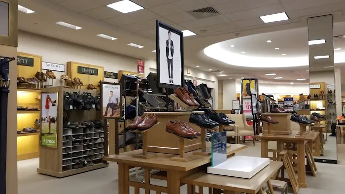 Dillard's 4