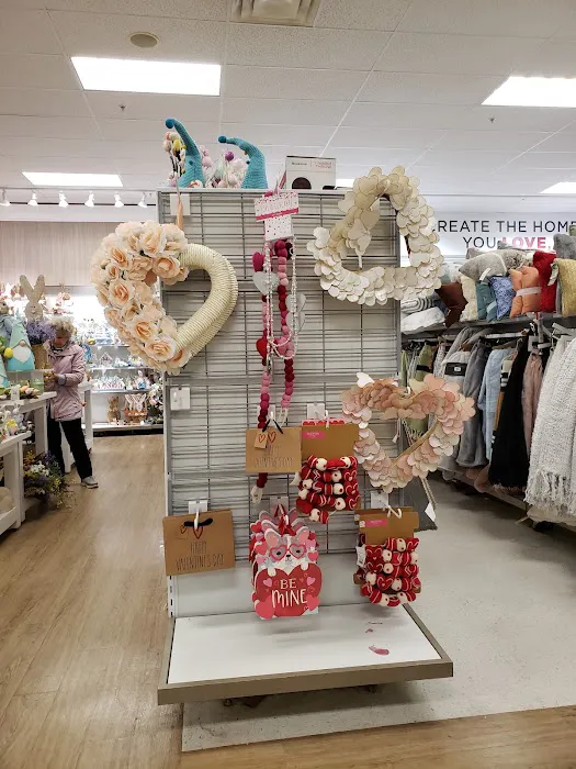T.J. Maxx & HomeGoods 2