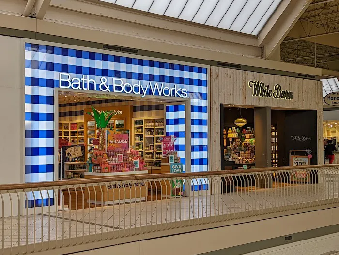 Bath & Body Works 2