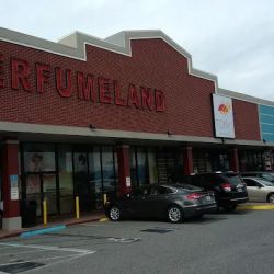 Perfumeland Megastore ico