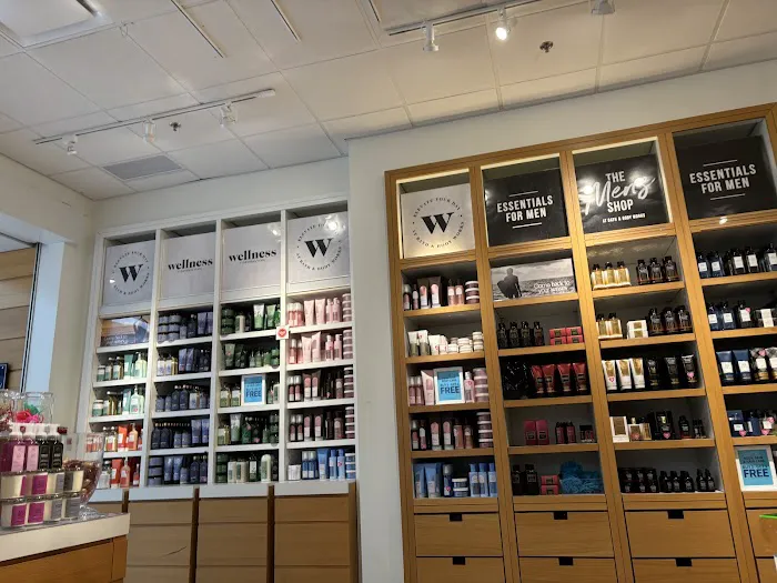 Bath & Body Works 4