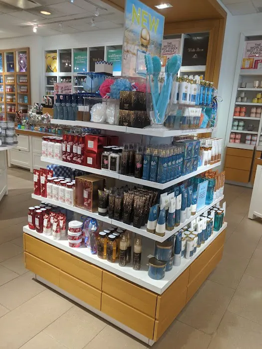 Bath & Body Works 8