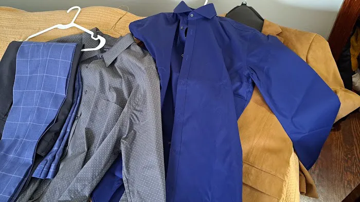 Men's Wearhouse 9