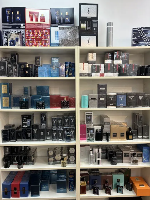 Perfume World USA 7