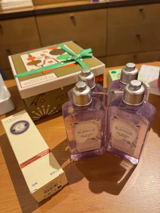 L'OCCITANE EN PROVENCE 7