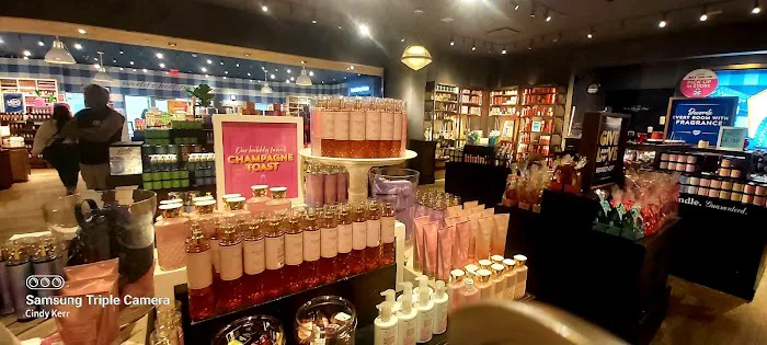 Bath & Body Works 3