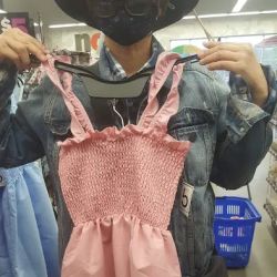 Five Below ico