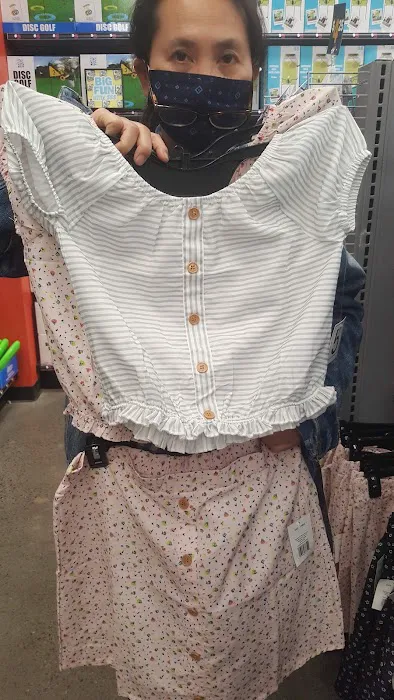 Five Below 4