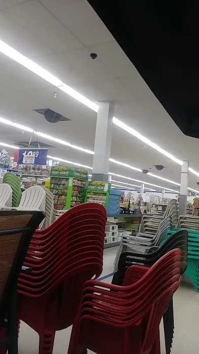 Roses Discount Store 5
