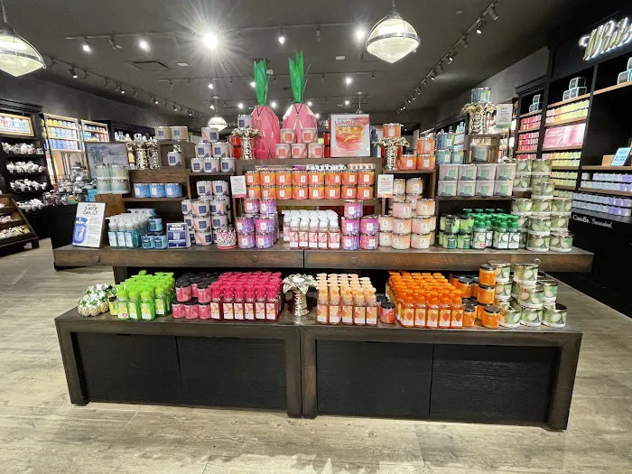 Bath & Body Works 8
