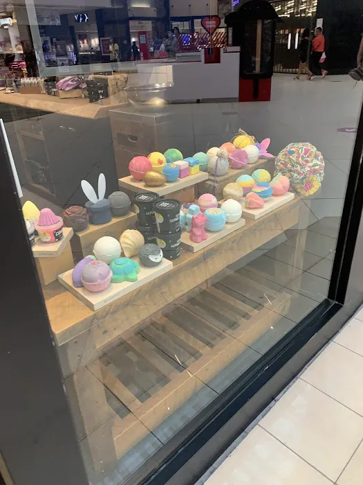 Lush Cosmetics Florida Mall 5