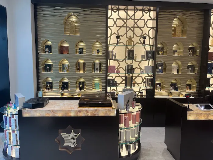 Arabian Oud 4