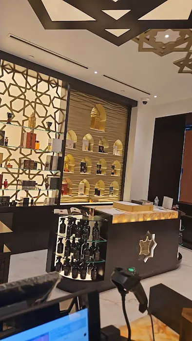 Arabian Oud 9