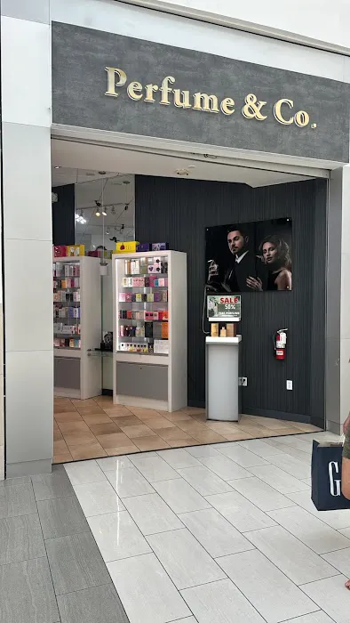 Perfume and Company 8