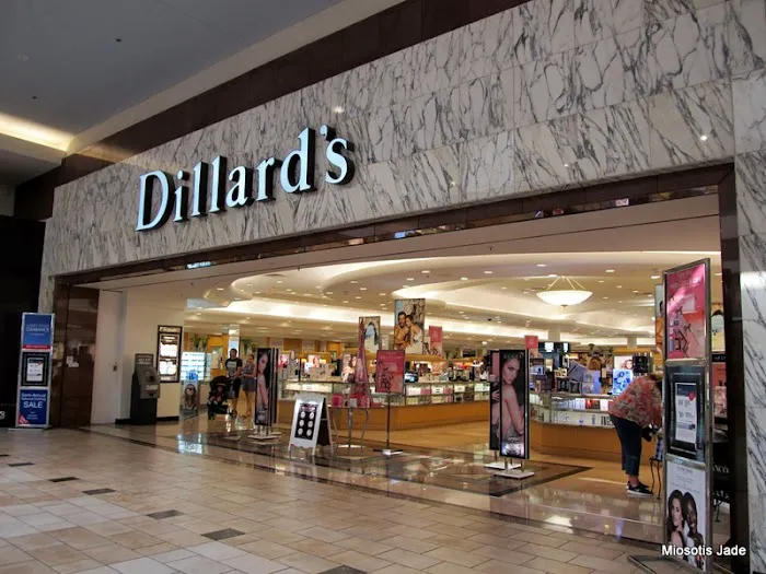 Dillard's 0