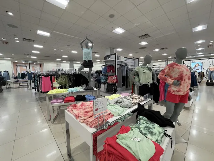 Macy's 4