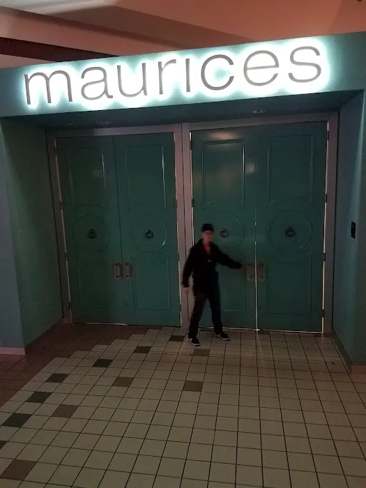 Maurices 2