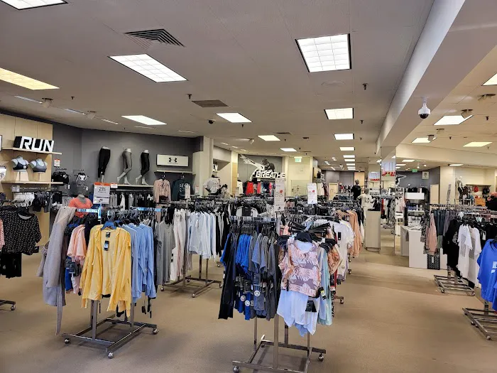 Macy's 9