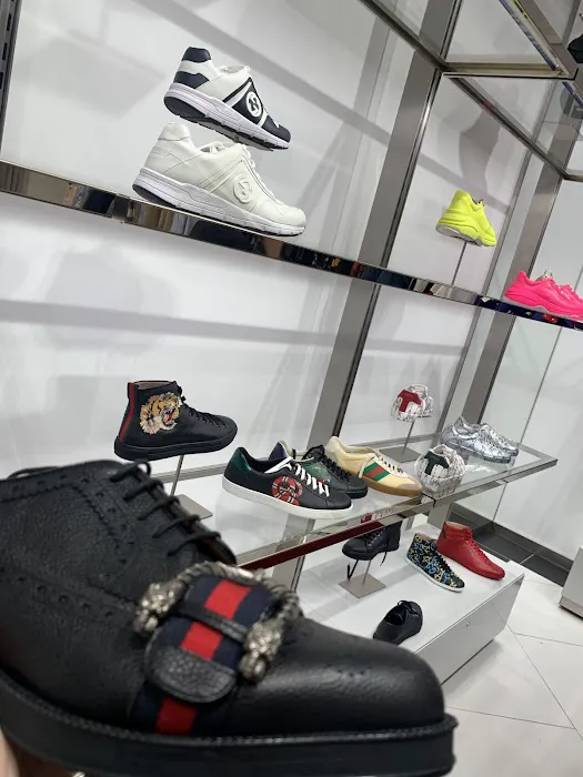 Gucci - Orlando Outlet 9