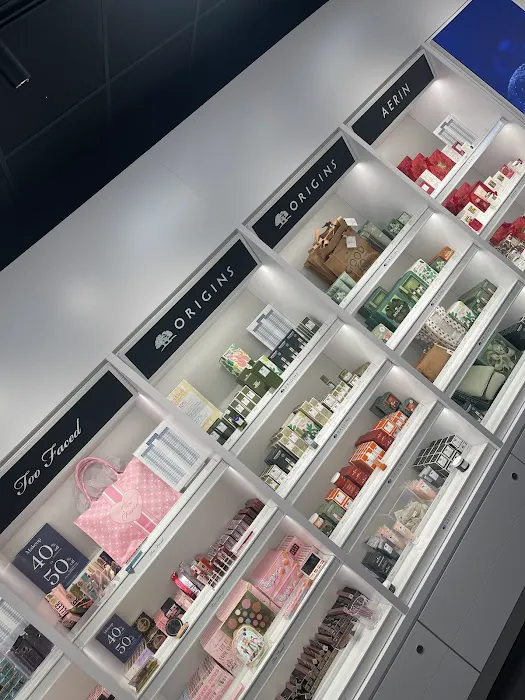 The Cosmetics Company Store 2