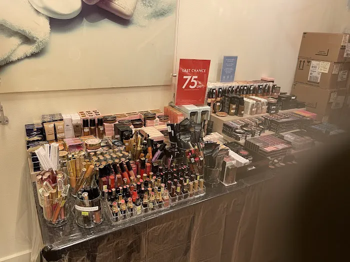 The Cosmetics Company Store 9