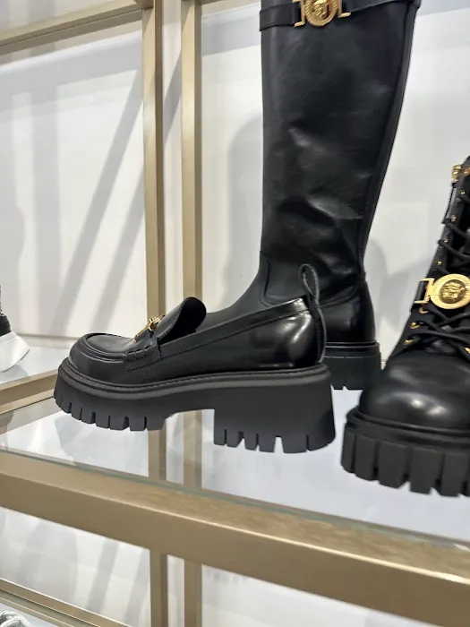 VERSACE 4