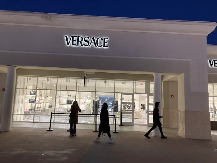 VERSACE 2
