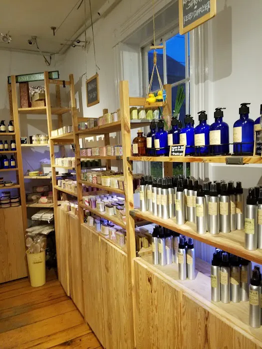 Newport Sea Foam Trading Co 5