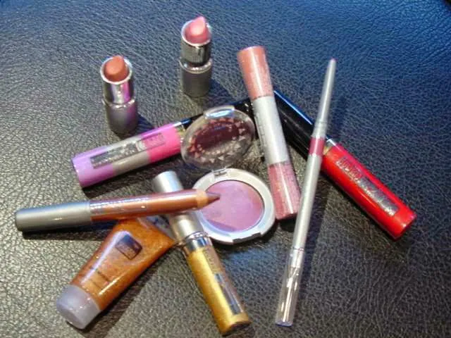Cosmetic Cosmos 7