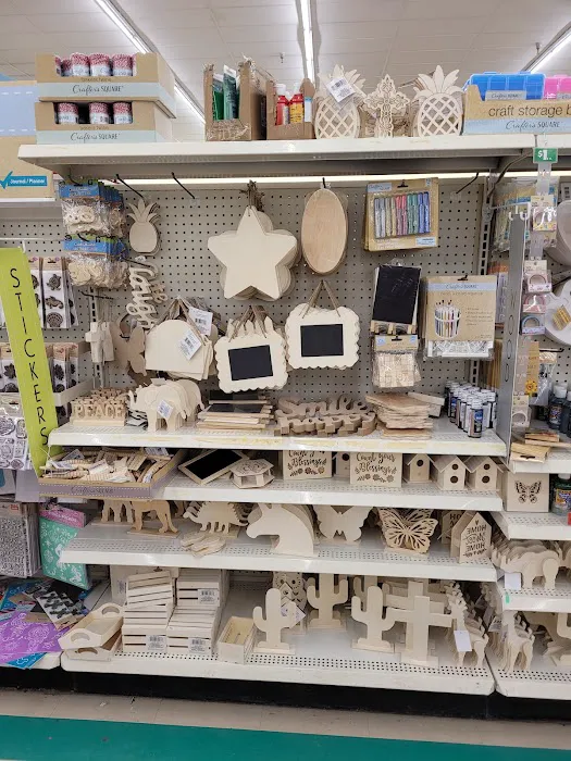 Dollar Tree 4