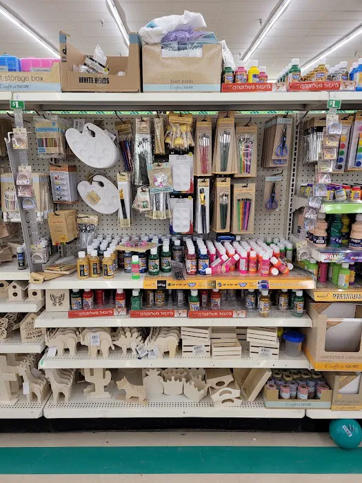 Dollar Tree 6