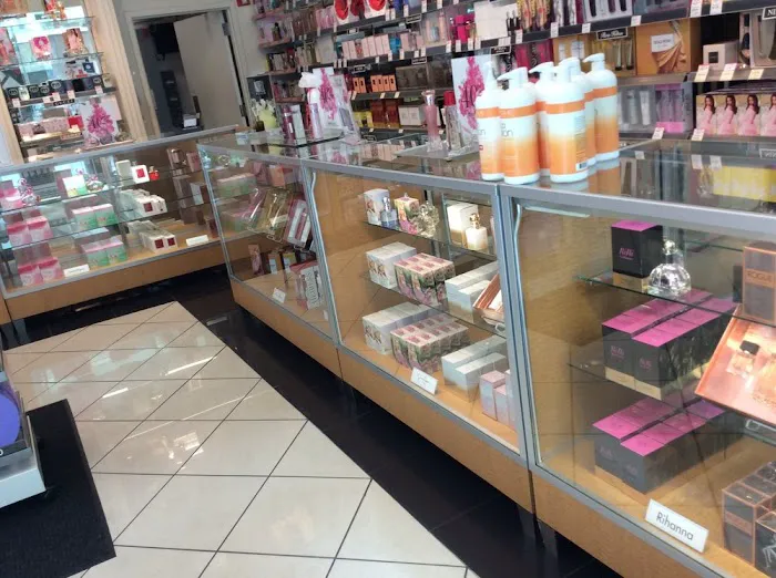 Perfumania 7