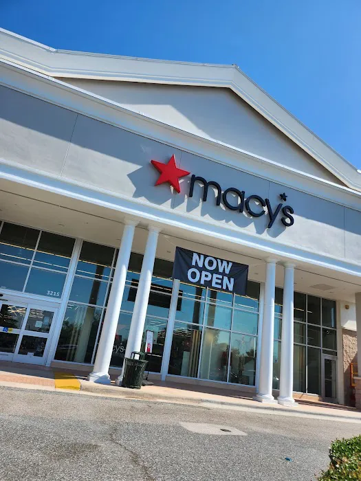 Macy's 4