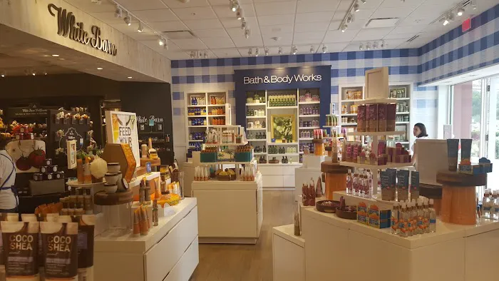 Bath & Body Works 4