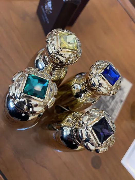 La Jetée Perfumery 5
