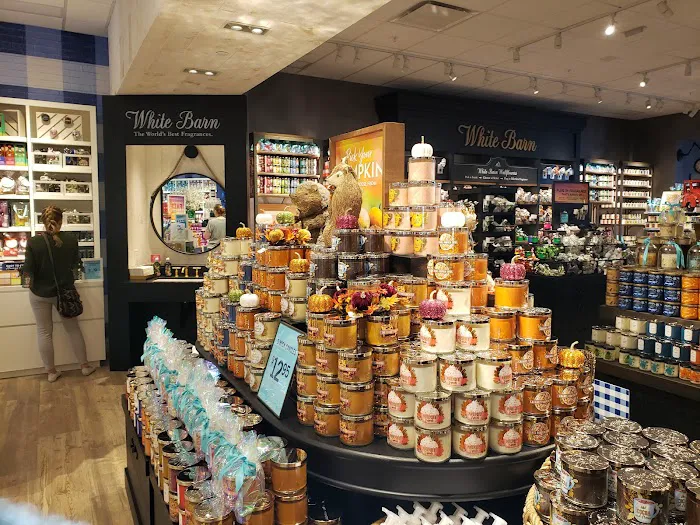 Bath & Body Works 2