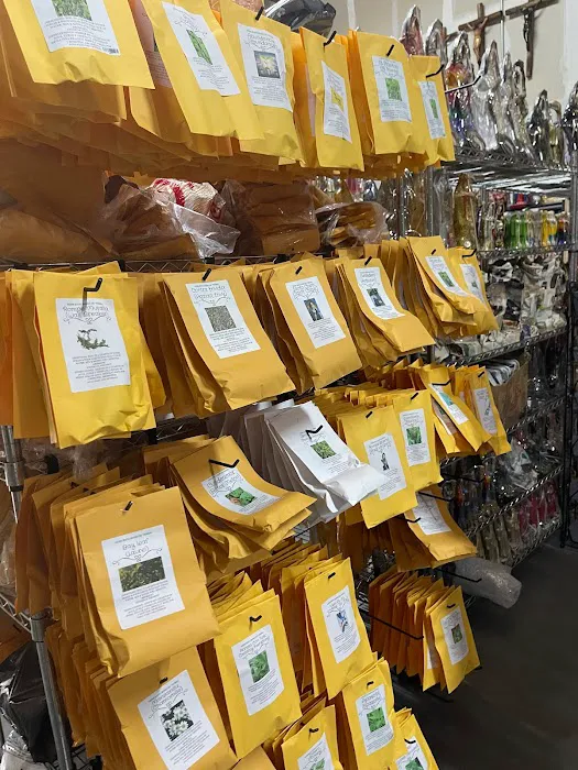Golden Owl Warehouse - Botanica 1
