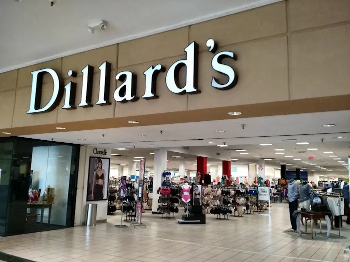Dillard's 6