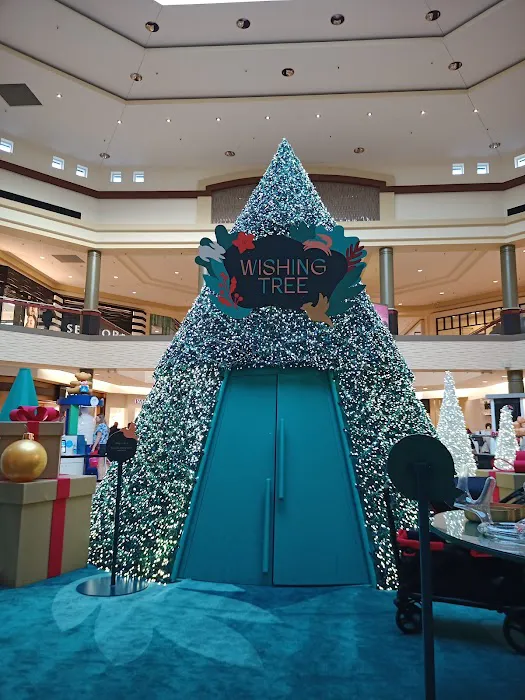 Macy's 0