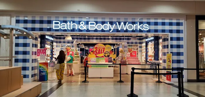 Bath & Body Works 4