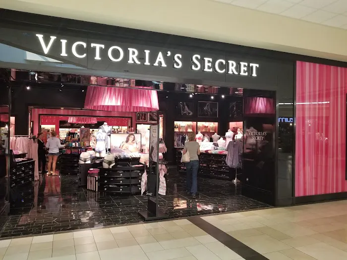 Victoria's Secret & PINK by Victoria's Secret 5