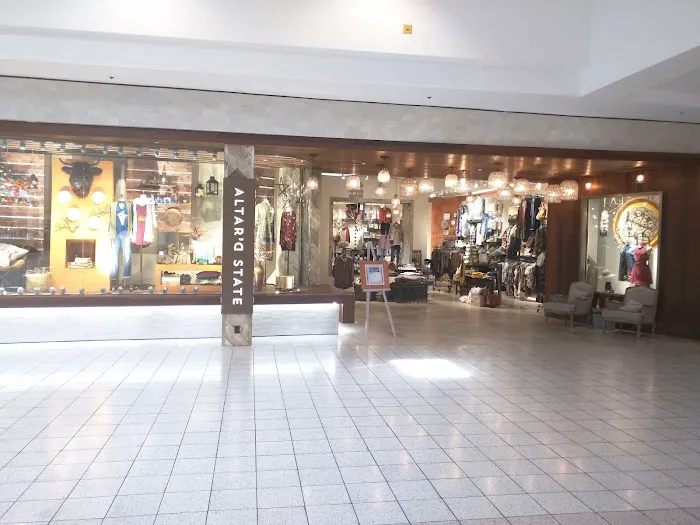 Altar'd State The Oaks Mall 8
