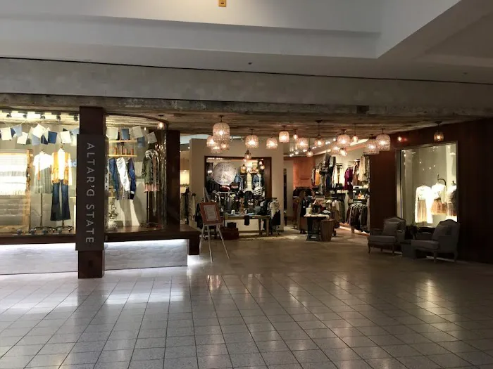 Altar'd State The Oaks Mall 1