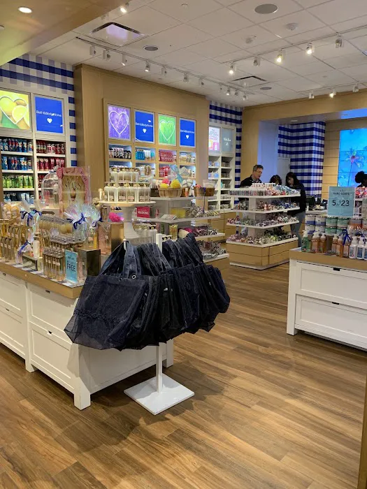 Bath & Body Works 3