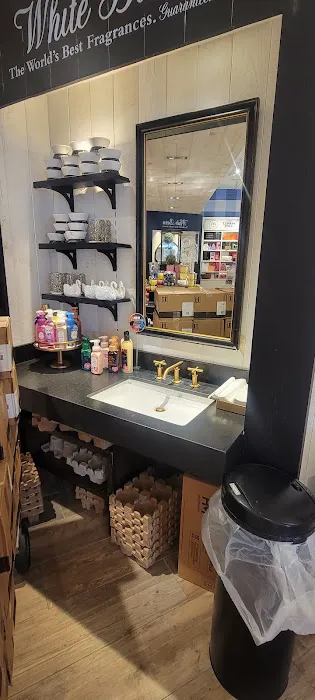 Bath & Body Works 2