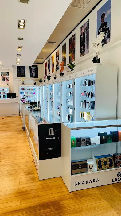 Perfume Palace 4