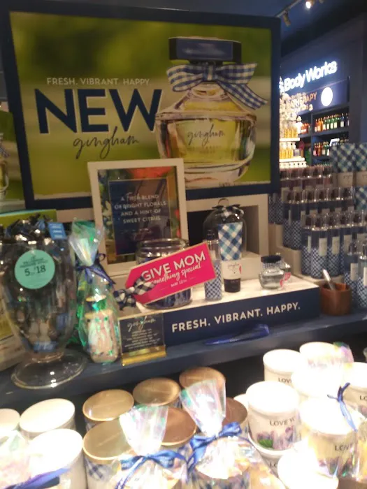 Bath & Body Works 2