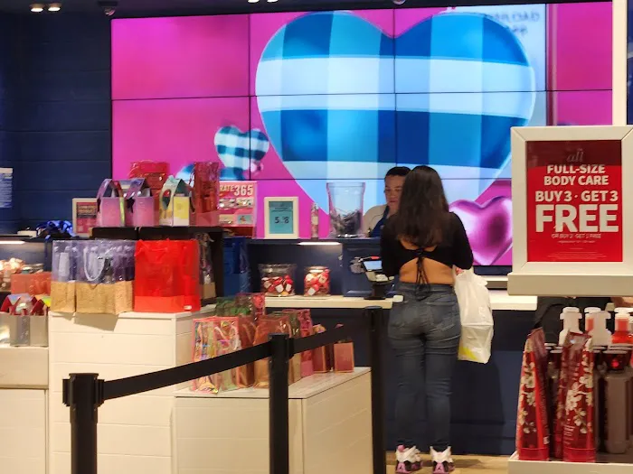 Bath & Body Works 8