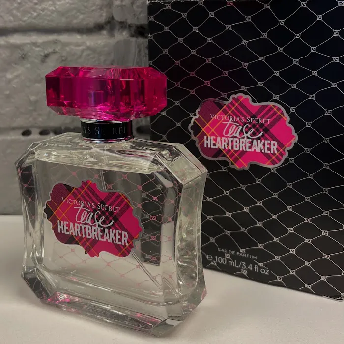 Wholesale 2 Retail Fragrances 4 Less 9
